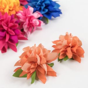 www.houseofadorn.com - Flower Budding Chrysanthemums 6/8cm Style 7672 (Price per pair)