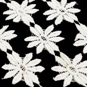 www.houseofadorn.com - Lace Guipure Trim with Large Daisies 5cm Style 11116 (Price per 1m)